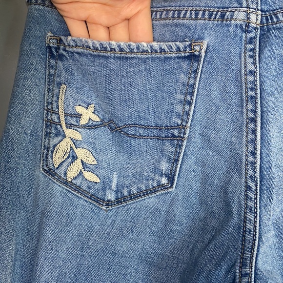 Lucky Brand | Blue Light Wash Charlie Skinny Denim Jeans | Size 4 27” waist - Picture 14 of 15